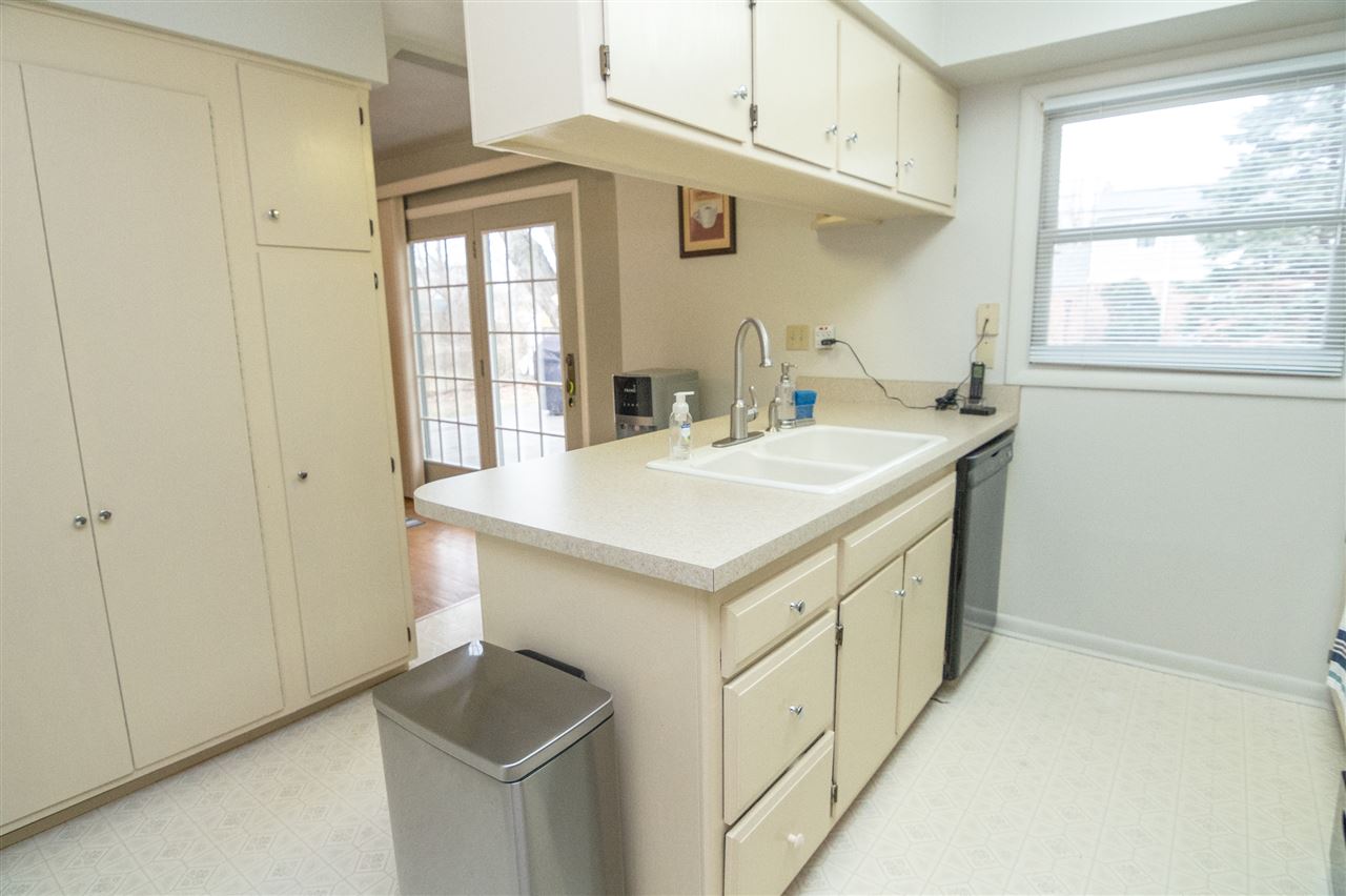311 Sheffield Rd