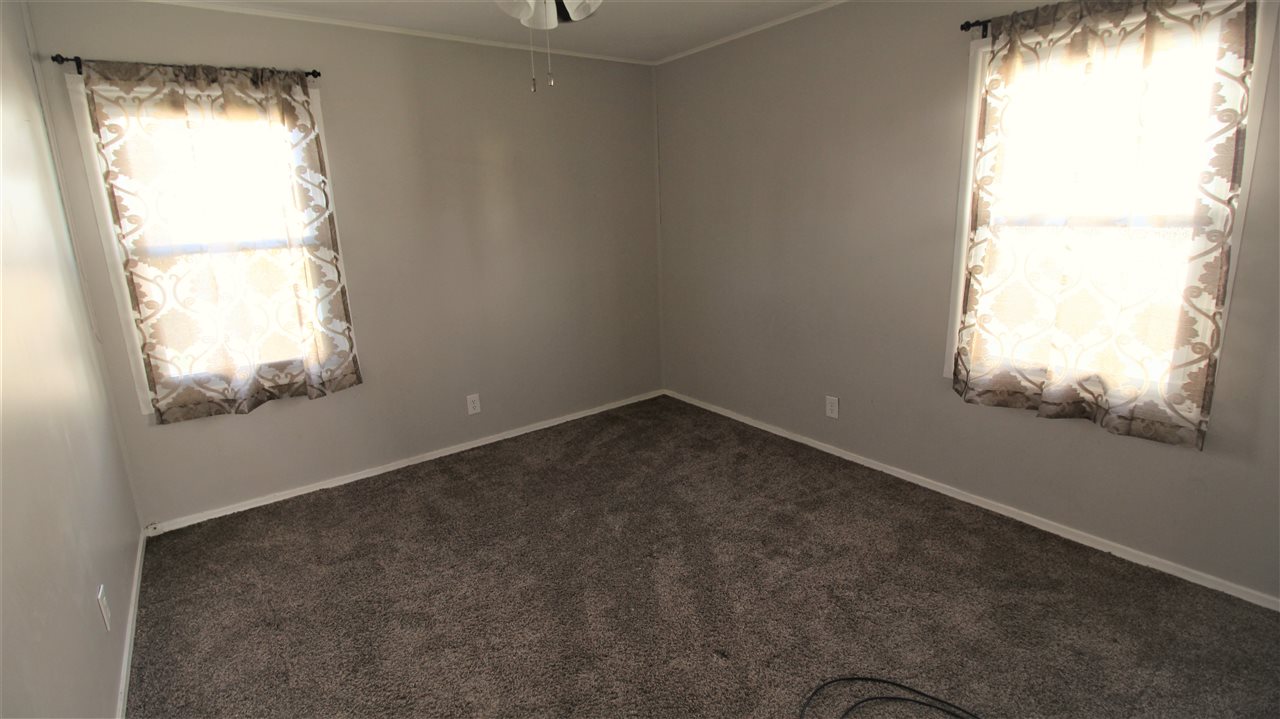 1417 Rochelle Dr