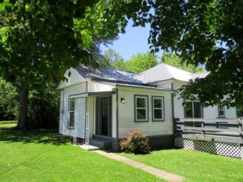 119 E Stone Bluff Rd