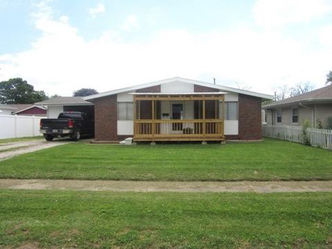 119 E Stone Bluff Rd