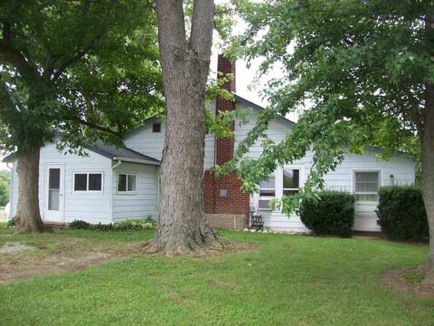 119 E Stone Bluff Rd