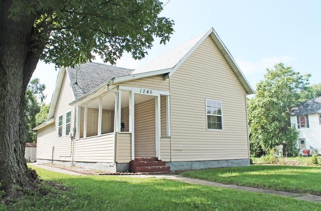 521 E Walnut St