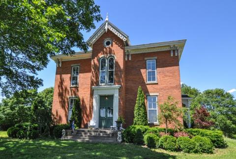 100 Adeway Ct