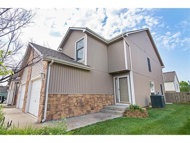 215 W 2nd St