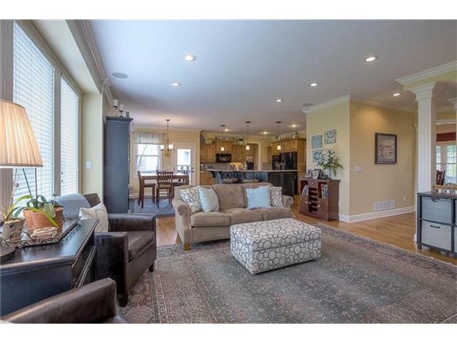 For Sale: 8285 Primrose St De Soto, KS 66018