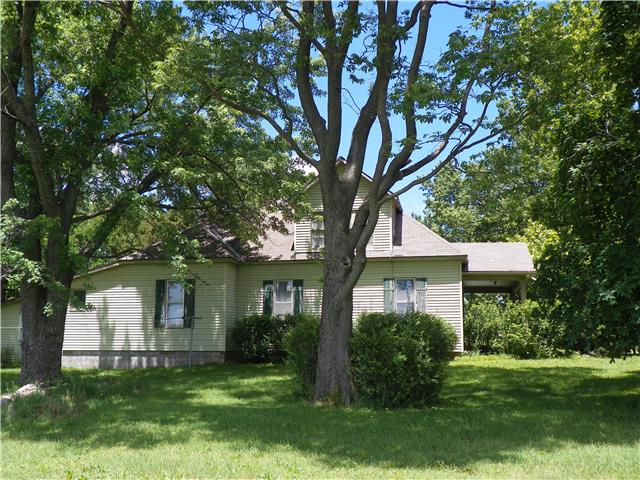 For Sale: 1275 E 2100 Rd Eudora, KS 66025