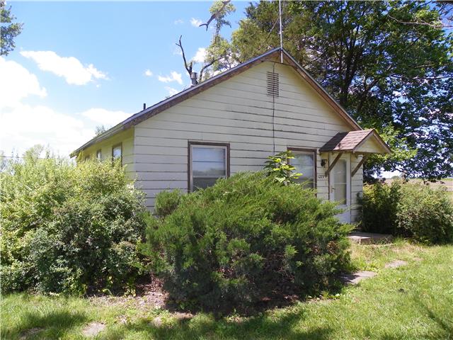 For Sale: 1275 E 2100 Rd Eudora, KS 66025