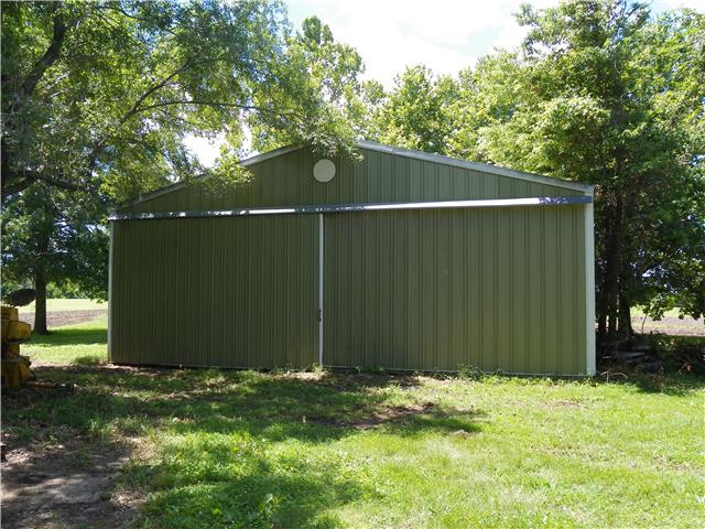 For Sale: 1275 E 2100 Rd Eudora, KS 66025