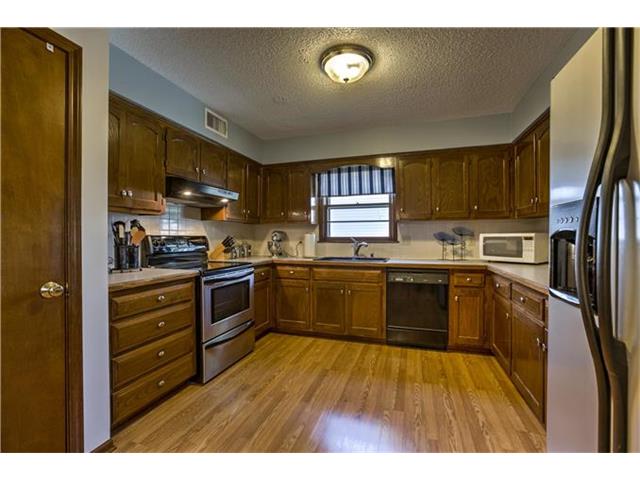 200 E Westhoff Pl