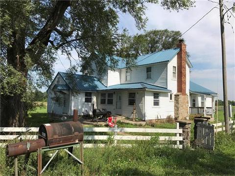 216 Main St