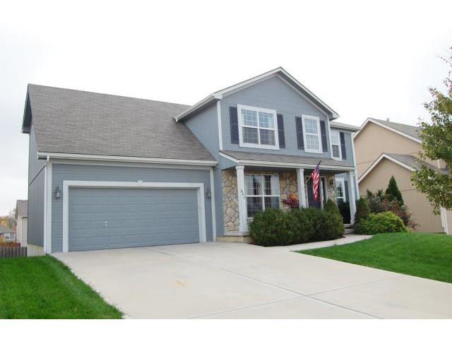 For Sale: 807 Park Ave Leavenworth, KS 66048