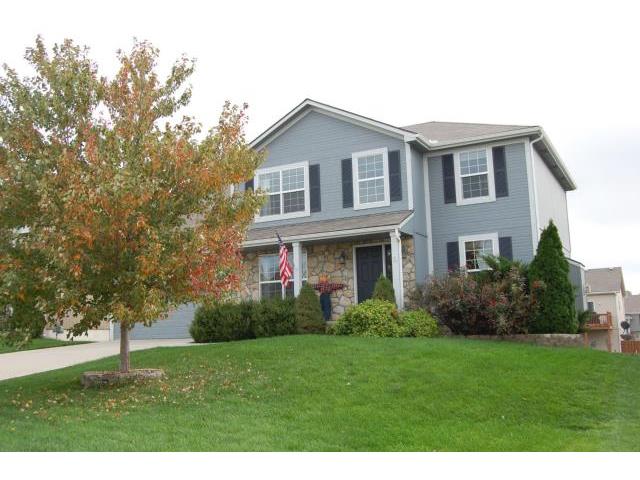 For Sale: 807 Park Ave Leavenworth, KS 66048