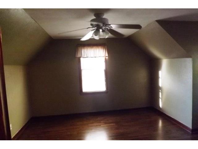 1401 Grand Ave