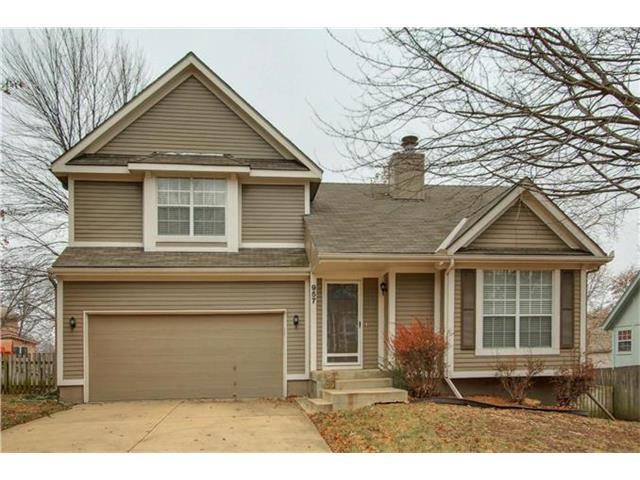 957 E Cavendish Trl