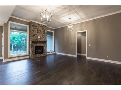 9710 Hollis Ln