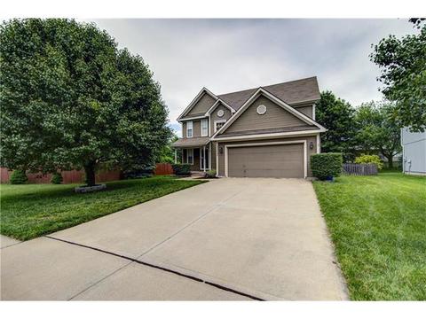 863 W Layton St
