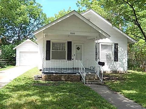 1006 N Cedar St