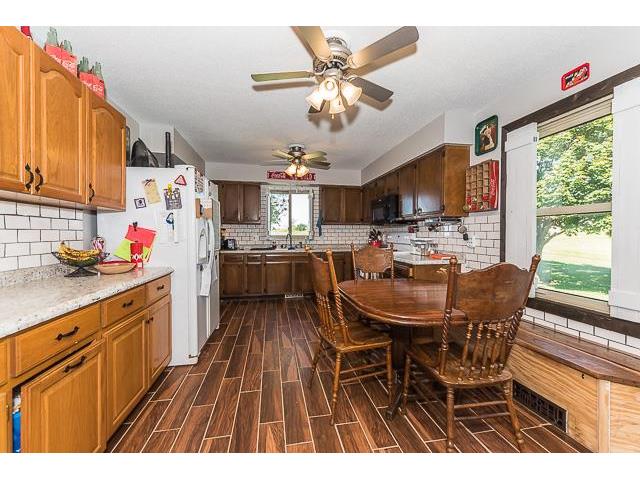 23713 Mclouth Rd