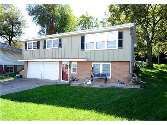 3165 Longwood Ave
