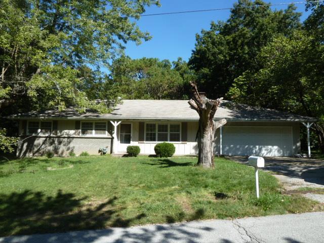 3165 Longwood Ave