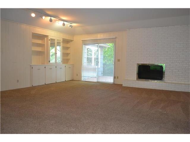 For Sale: 2601 W 105th St Leawood, KS 66206