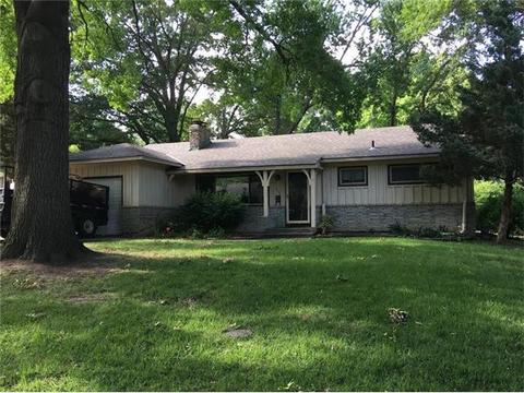 5908 W 76th Ter