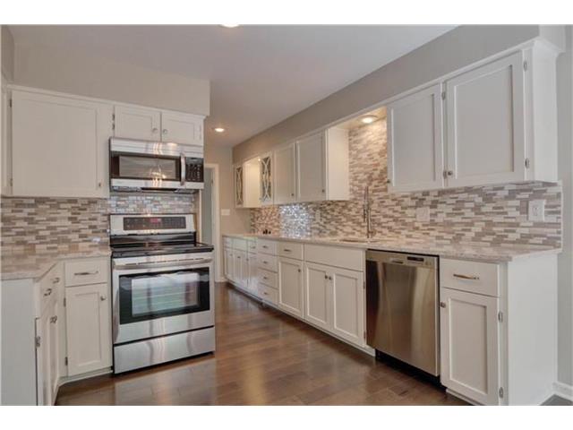 2204 Condolea Ter