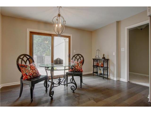 2204 Condolea Ter