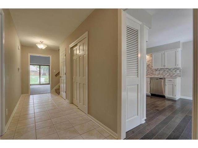 2204 Condolea Ter