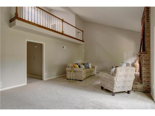 2204 Condolea Ter
