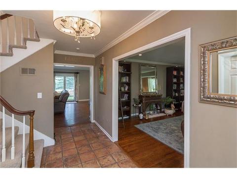 5306 W 122nd Ter