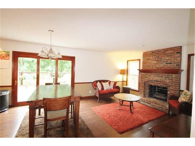 For Sale: 11004 W 126th St Overland Park, KS 66213