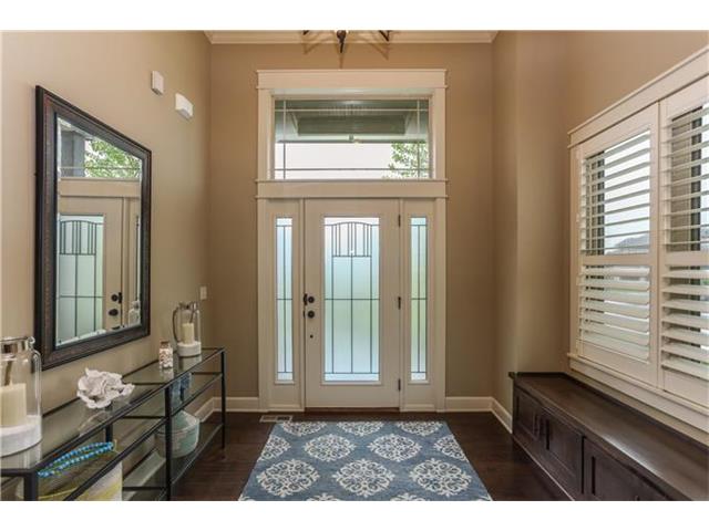 For Sale: 10715 W 158th Ter Overland Park, KS 66221