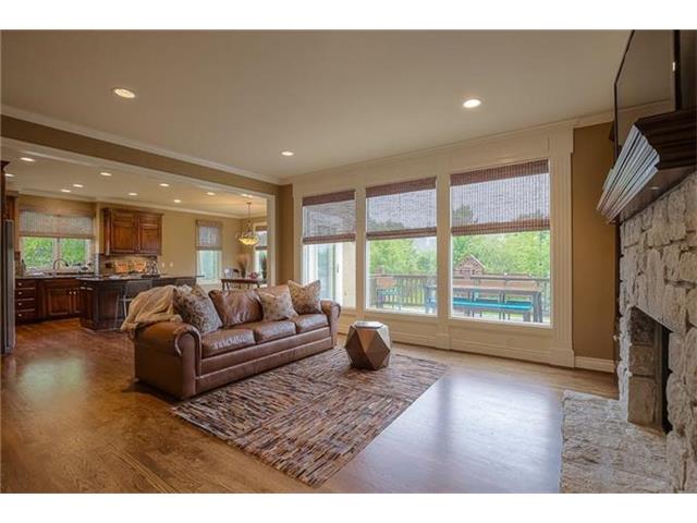 For Sale: 5808 W 145th St Overland Park, KS 66223