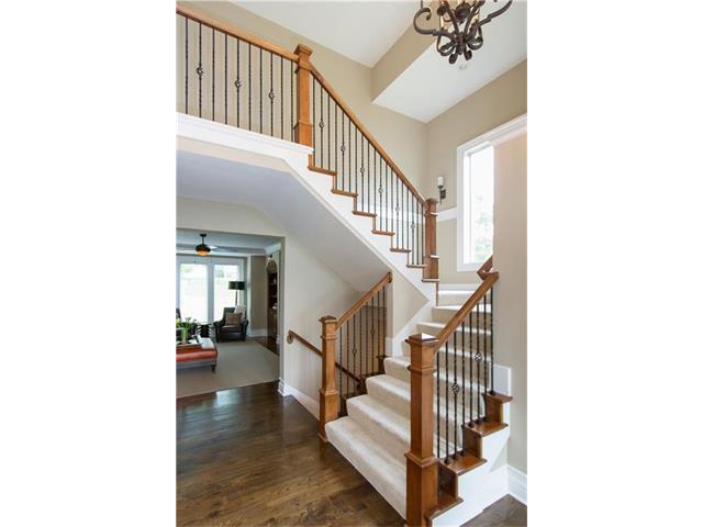 For Sale: 2912 W 145th St Overland Park, KS 66223