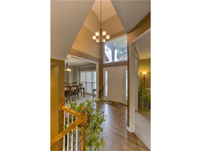 For Sale: 5323 Roundtree St Shawnee, KS 66226