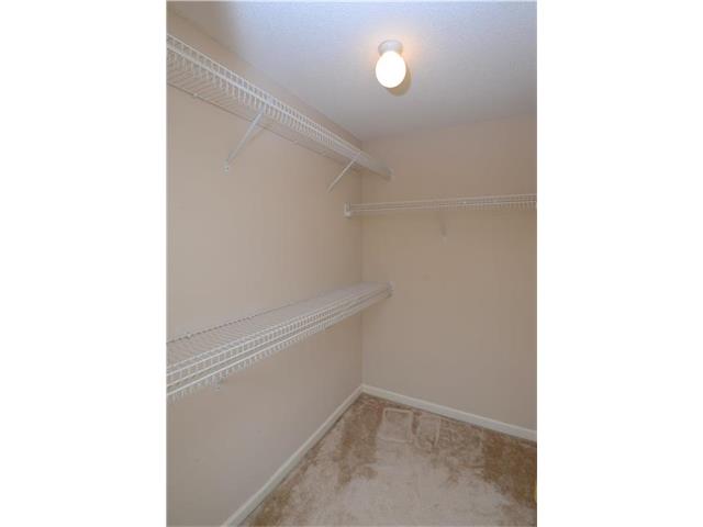 22716 W 73 St