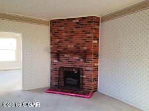 718 S Cherokee St