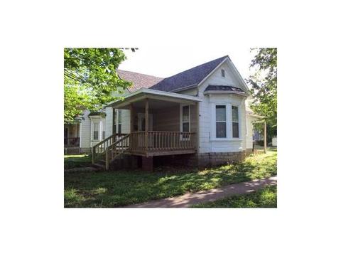204 W 23rd St