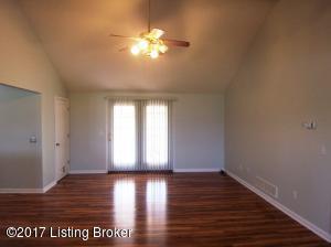 1011 E Milestone Ct