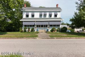 804 Main St