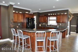 570 Gaines Rd