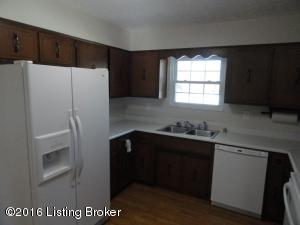 896 Rhonda Ct