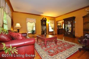 For Sale: 136 Nan Ct Shepherdsville, KY 40165
