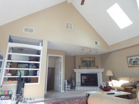 815 Perennial Dr