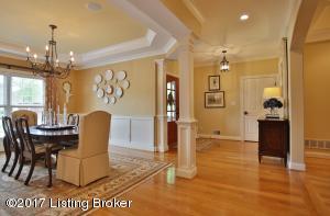 15214 Chestnut Ridge Cir