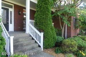 For Sale: 3812 Cressington Pl Louisville, KY 40245
