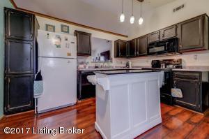 7801 Greta Ave