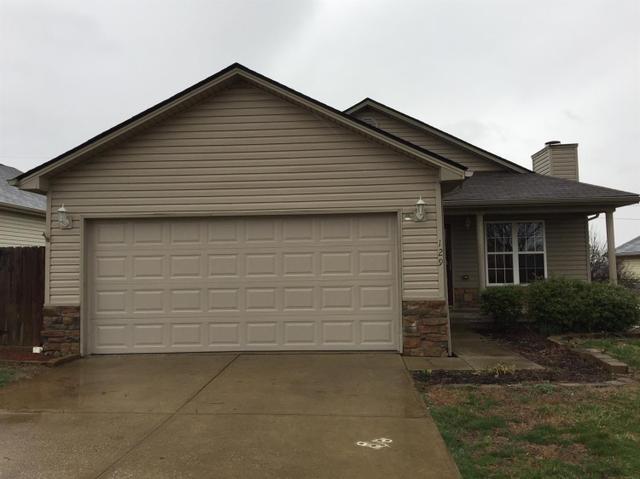 328 Williamsburg Ln