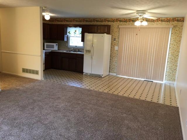 182 Hickory Rd